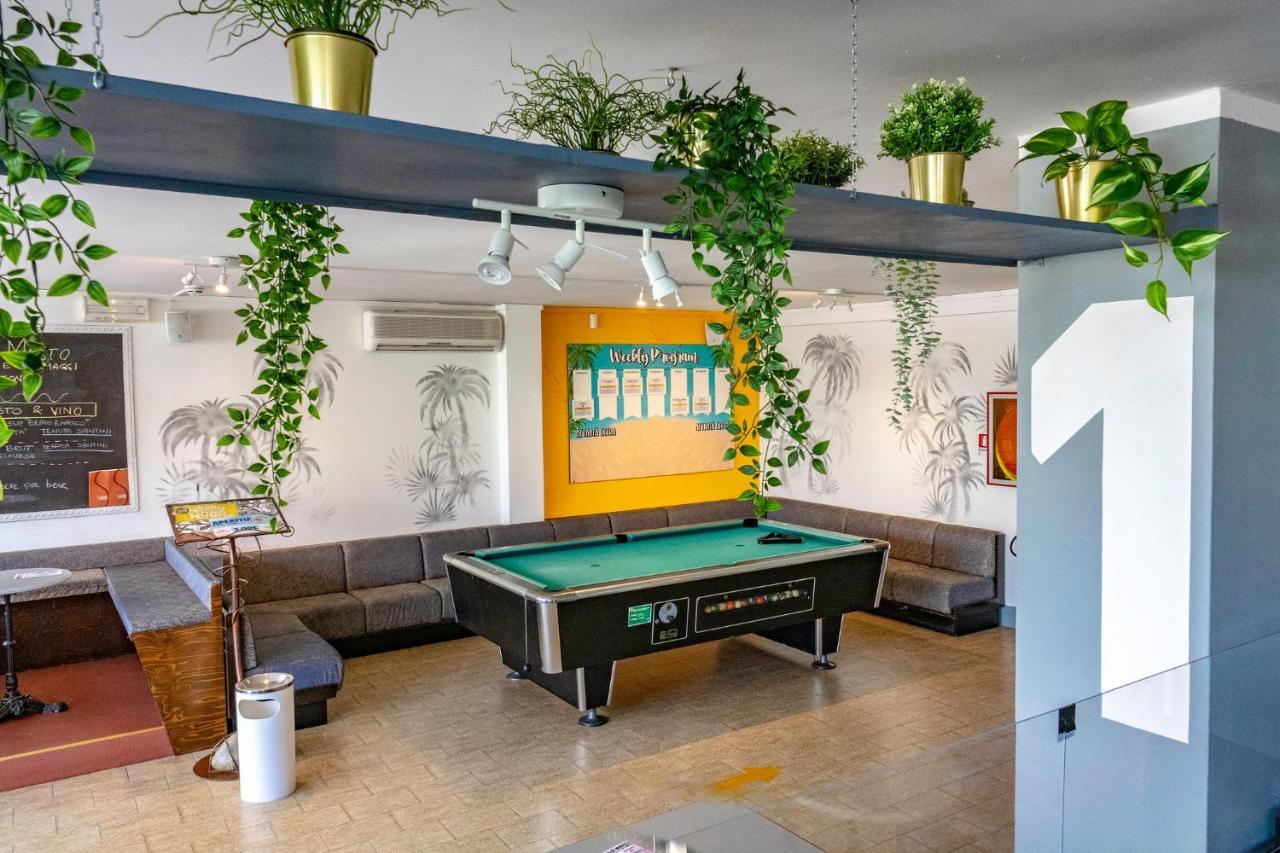 Hotel Morfeo - Young People Hotels (Adults Only) Rimini Exterior foto